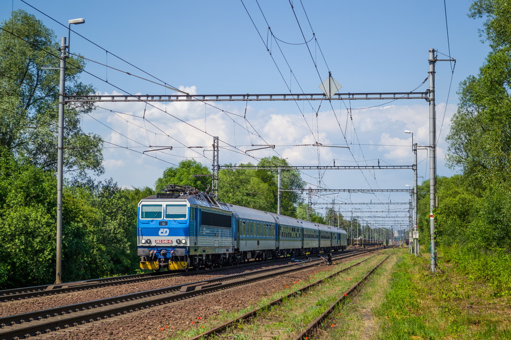 362 040-8