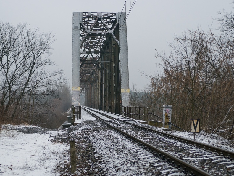 Most kolejowy od strony Wyszkowa