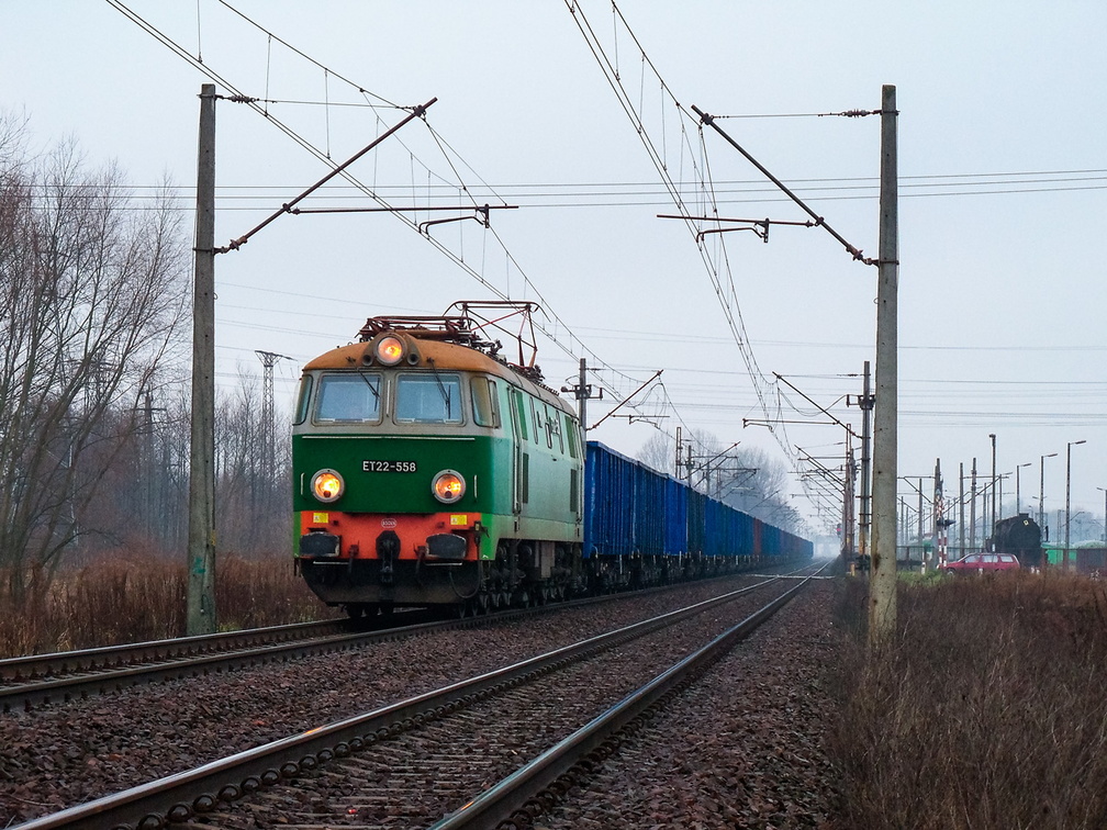 ET22-558